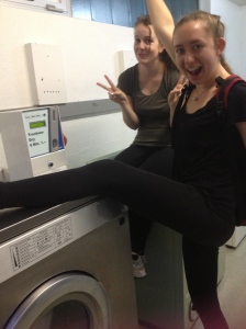 Trying to make washing more fun! #splitsonwashingmachines
